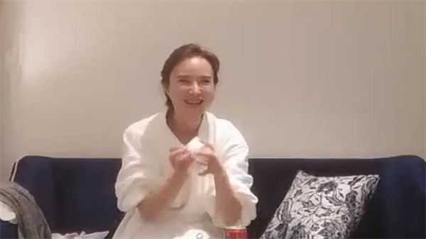 经典探花铁牛系列三:偷拍美女主角调情实录,聊天到啪啪全程高潮